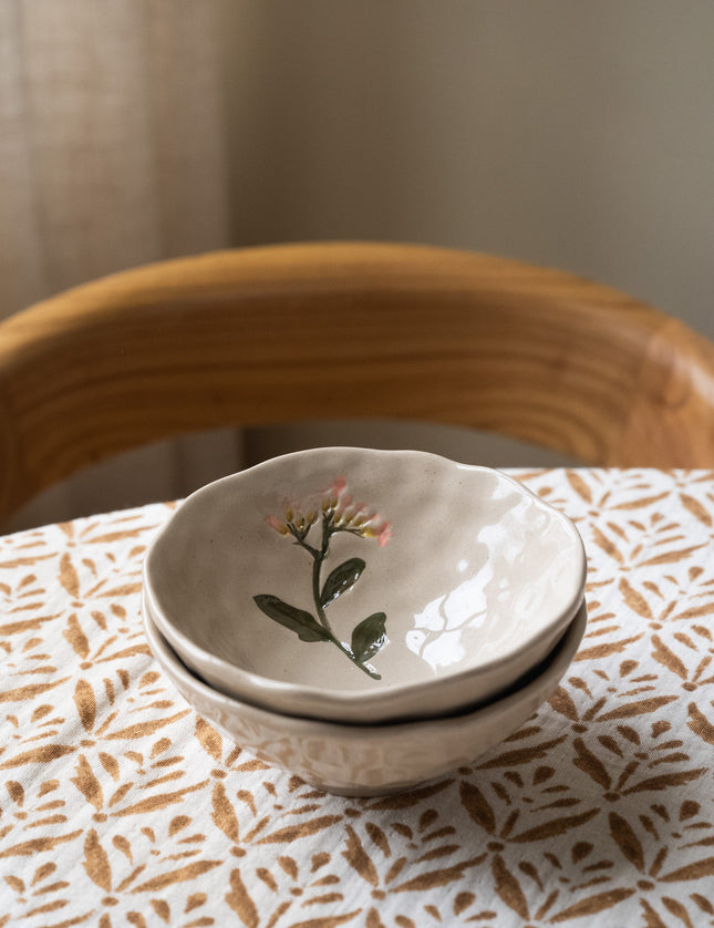 Bowl Flower Stoneware Beige - Things I Like Things I Love