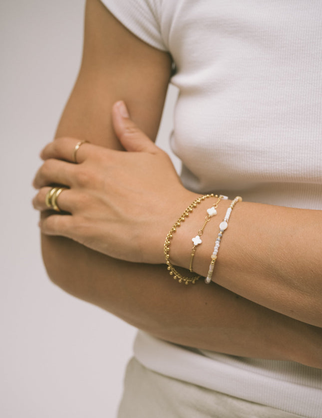 Bracelet White Clover Gold - Things I Like Things I Love