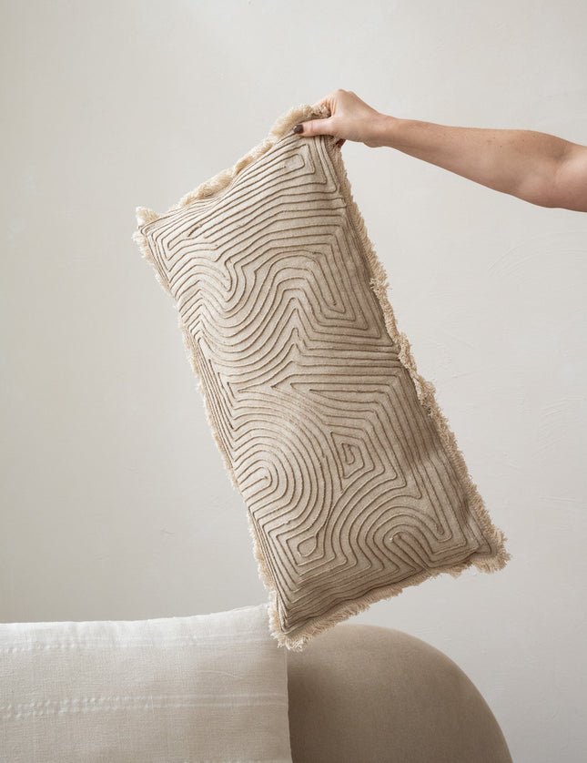 Cushion Natural Wavy - Things I Like Things I Love