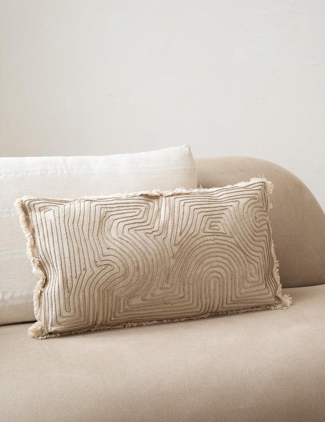 Cushion Natural Wavy - Things I Like Things I Love