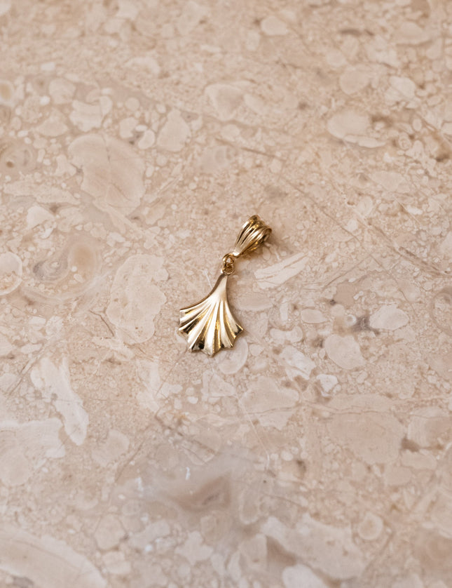 Necklace Charm Leaf Goldfilled - Things I Like Things I Love